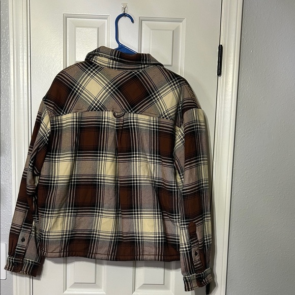 Alpine Design Plaid Jacket in Brown and Cream - Picture 6 of 6
